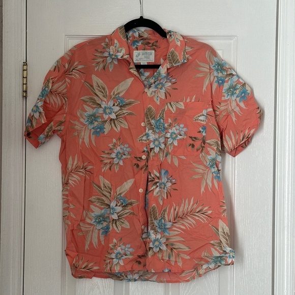 American Eagle Outfitters Other - Men's American Eagle Hawaiian Style shirt Summer Size Small Buttown Down